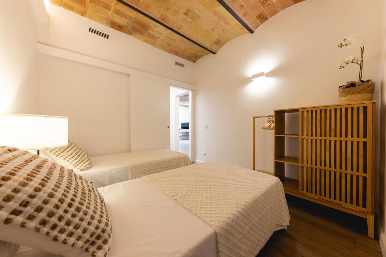 Bravissimo Cort Reial Entresol B Apartment ชีโรนา ภายนอก รูปภาพ