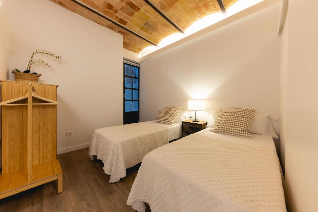 Bravissimo Cort Reial Entresol B Apartment ชีโรนา ภายนอก รูปภาพ