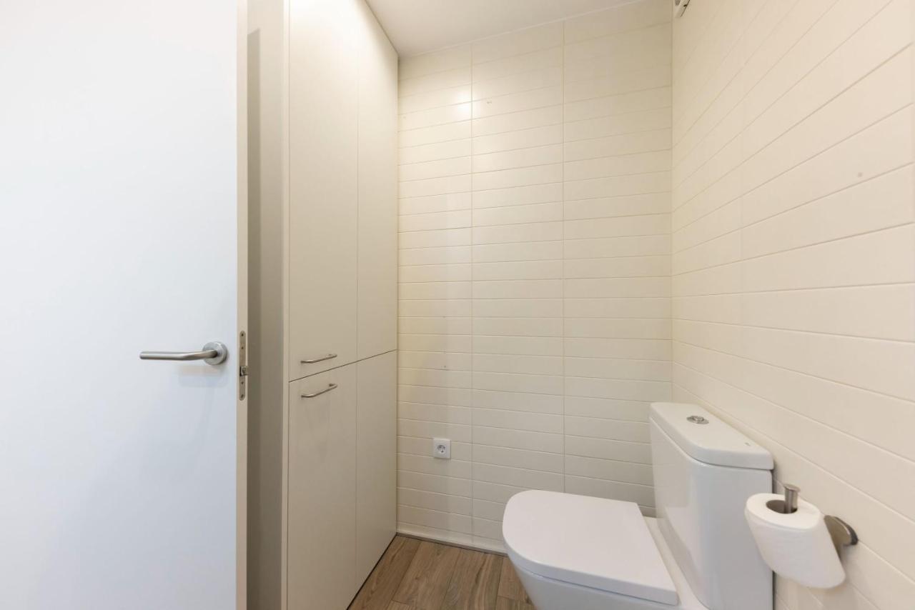 Bravissimo Cort Reial Entresol B Apartment ชีโรนา ภายนอก รูปภาพ